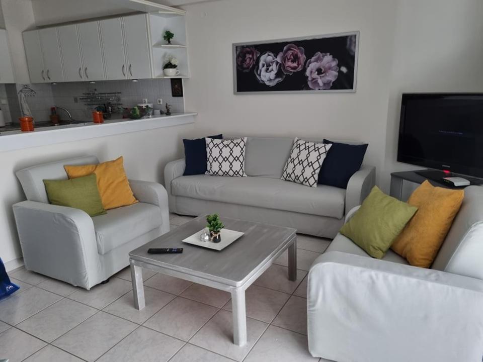 Mary'S House Apartment Volos Luaran gambar